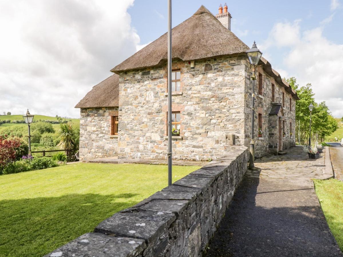 An Maide Ban Villa Cootehill Luaran gambar